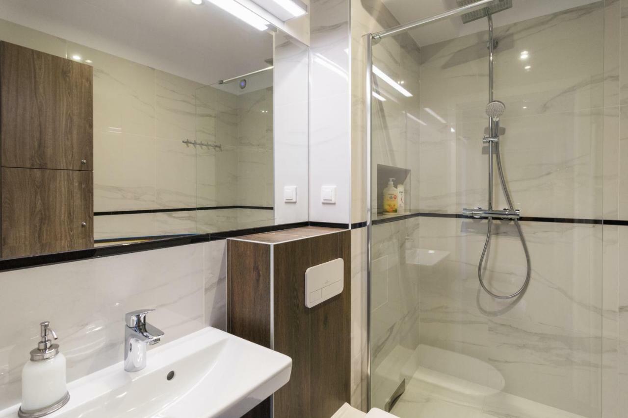 Executive 3 Bedroom Apartament By Your Freedom Варшава Экстерьер фото